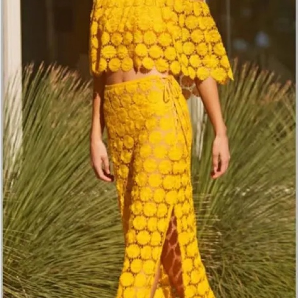 Trina Turk Yellow Bardot Cover Up Skirt -Small